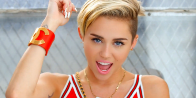Miley Cyrus-2015