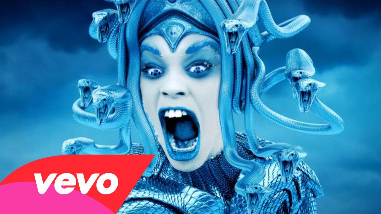 Azealia Banks “Ice Princess” (Video Premiere) Azealia Banks “Ice Princess” (Video Premiere)
